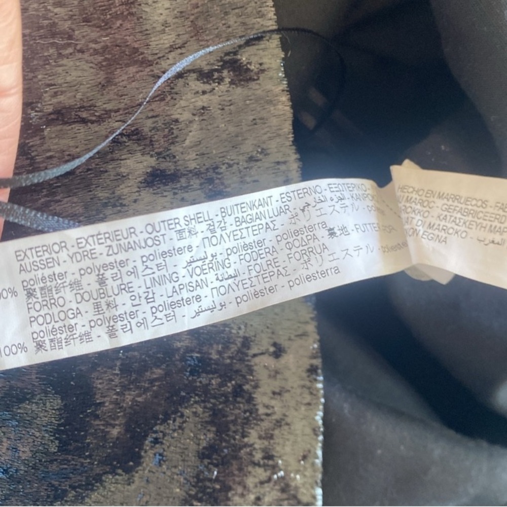 Zara L Shimmer Velvet Backless Dress - Picture 15 of 16